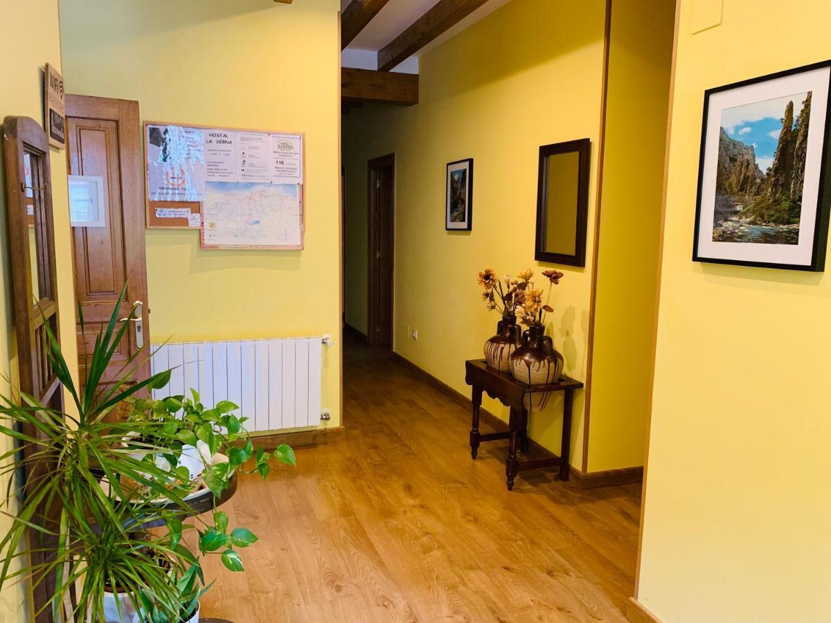 波特斯 Hostal La Serna酒店 外观 照片