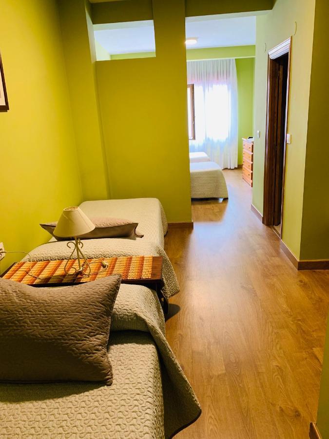 波特斯 Hostal La Serna酒店 外观 照片